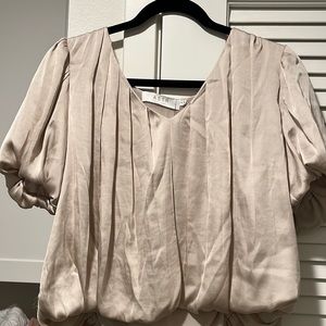 *MOVING SALE* ASTR the label blouse